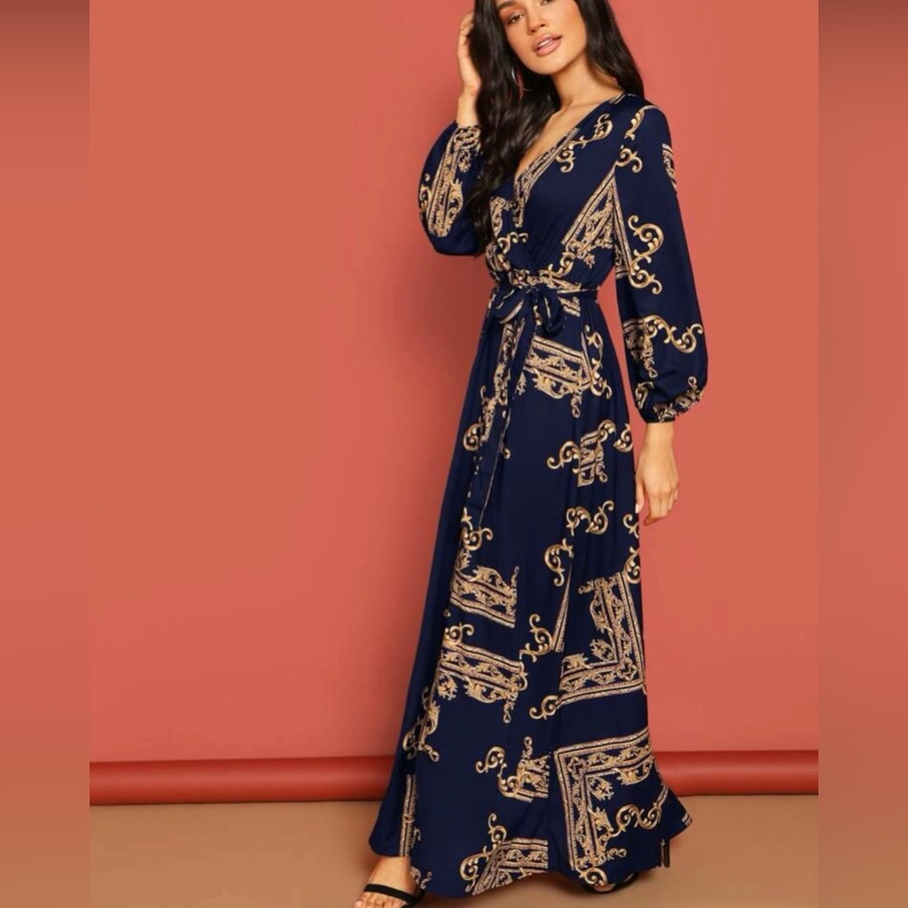 V neck maxi dress with belt